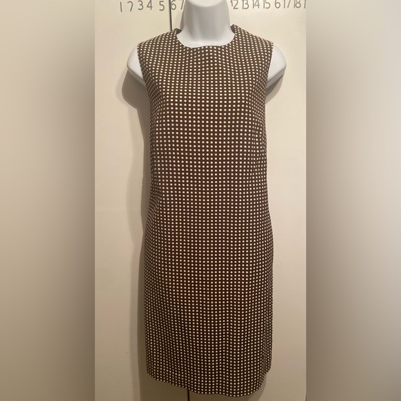 Isaac Mizrahi Dresses & Skirts - Issac MIZRAHI beautiful brown dress